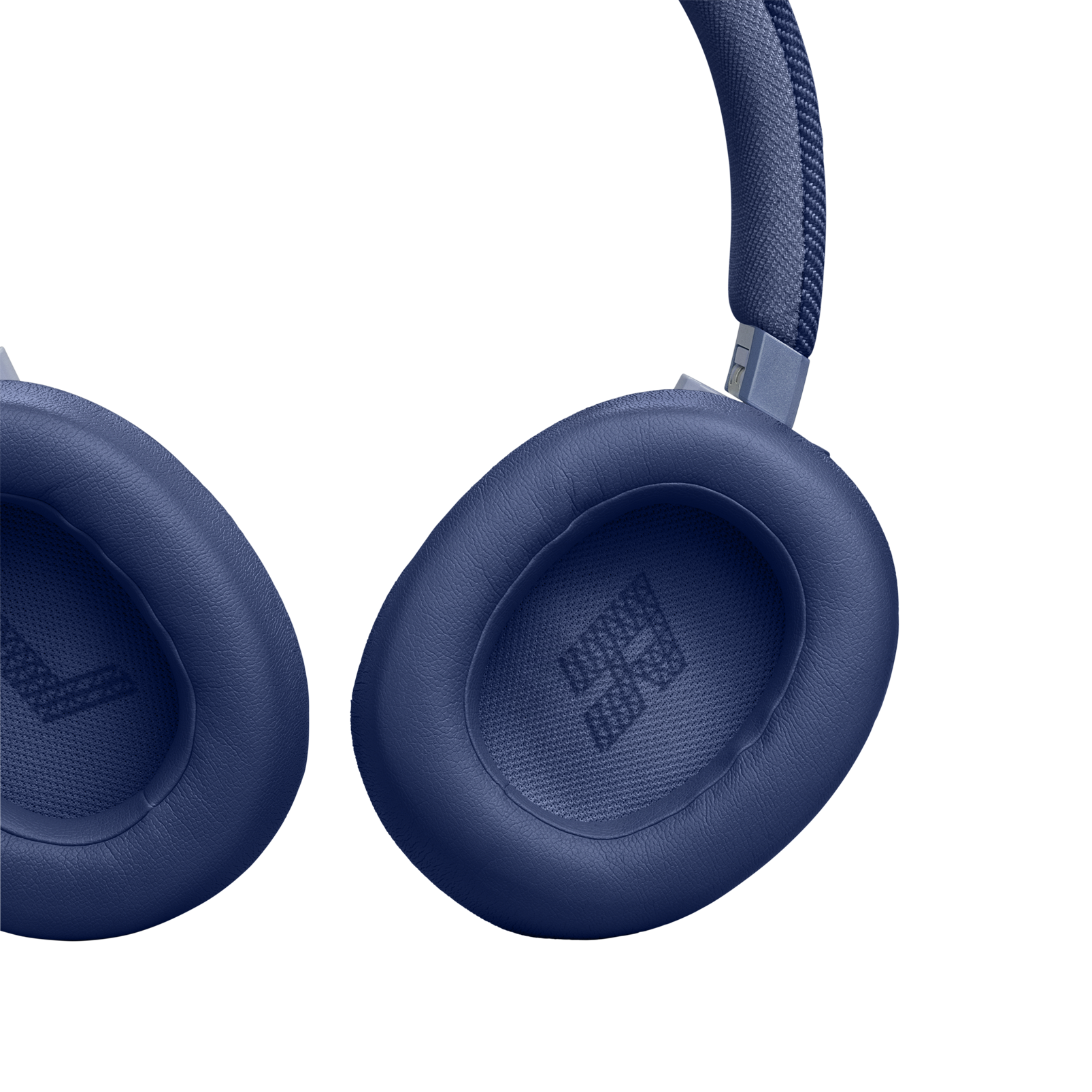 JBL Live 770NC - Blue - Wireless Over-Ear Headphones with True Adaptive Noise Cancelling - Detailshot 3